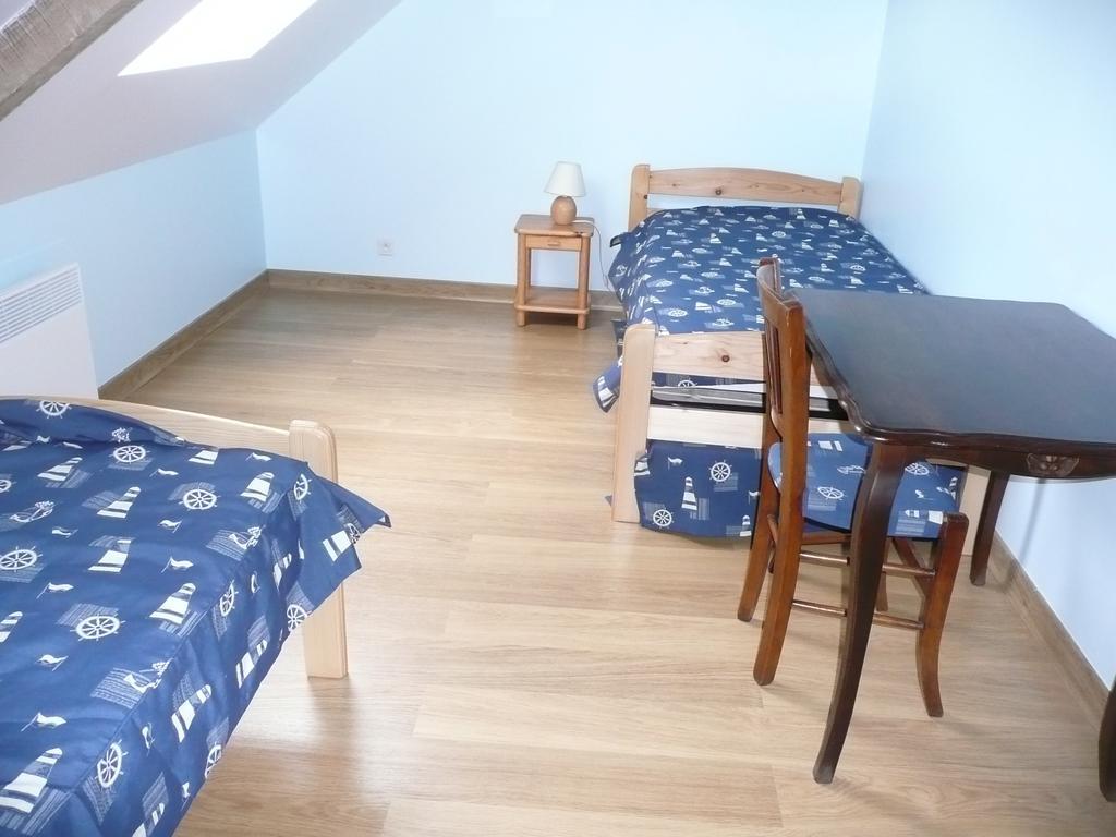 Gite Ker Maria Gite Ker Louis Piscine Saint-Gravé Szoba fotó